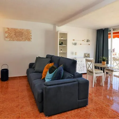 Loixana 12-3 Apartment *