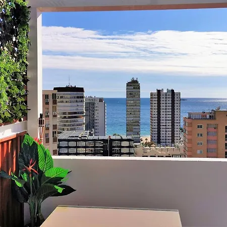 Penthouse Cervantes Sea View Apartment