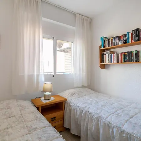 Apartment Esmeralda 1 *