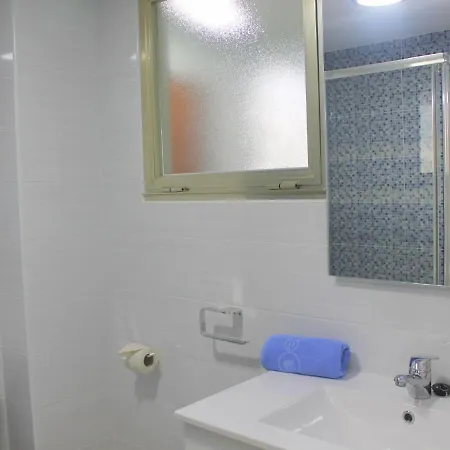Apartment Vistas Sobre El Mar-1 By Interhome