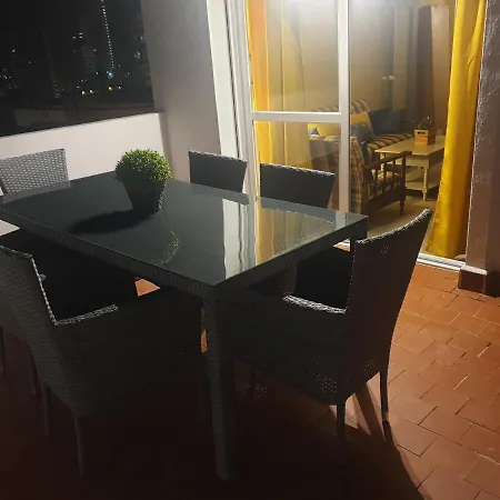 En El Centro Con Sabor A Sal Benidorm