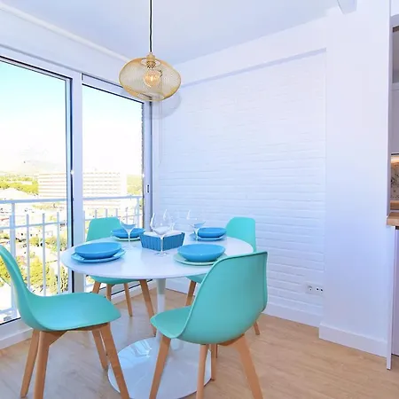 Apartment 250m Playa/beach, Wifi, A/a, Smart Tv, Parking Benidorm