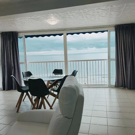 Sunbeach Yago 7 Apartment