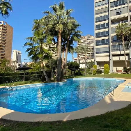 Premium Apt Views Pool Paddle Parking Apartment *