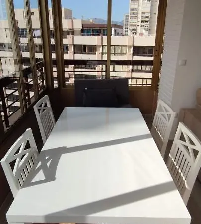 Precioso Apartamento Con Piscina Y Vistas Al Mar Mediterráneo. Appartamento Benidorm
