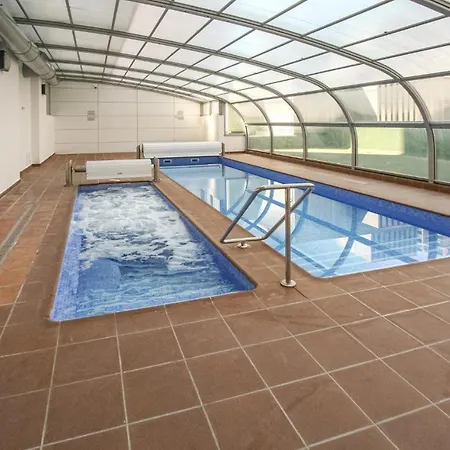Apartment Beautiful In With Sauna, Indoor Swimming Pool And Swimming Pool