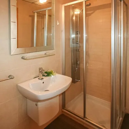 Apartment Beautiful In With Sauna, Indoor Swimming Pool And Swimming Pool *