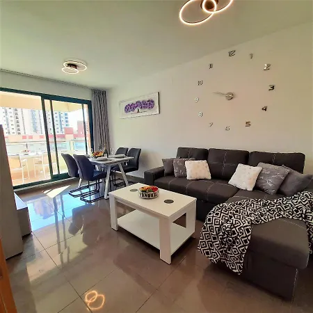 Luxury Boutique Torresol, Free Parking, Wi-fi, Pool, Air Conditioning, Sea View Appartement