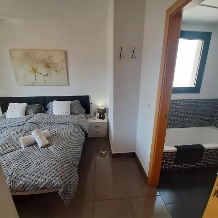 Apartment Luxury Boutique Torresol, Free Parking, Wi-fi, Pool,
