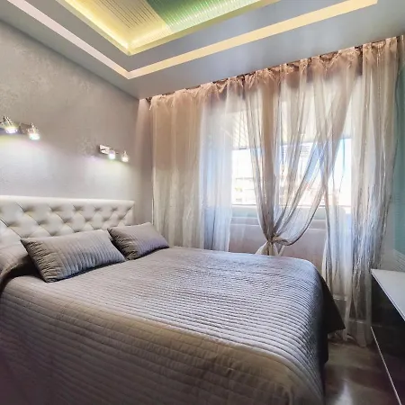 Apartment Estrella Design & *