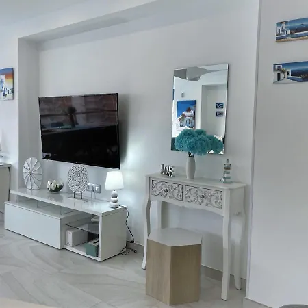 My Sweet Santorini Apartment Benidorm