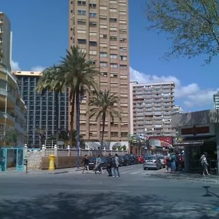 Rocas One, Un Oasis A 100 Metros Del Mar Benidorm