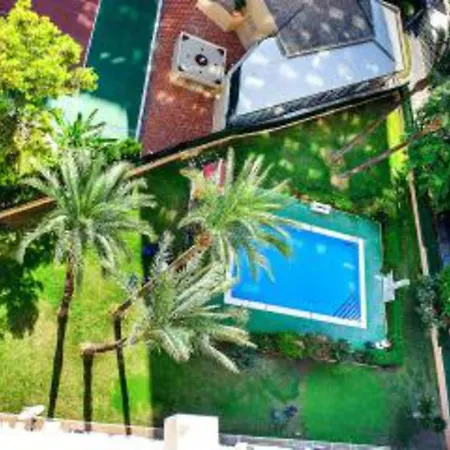 Apartment Disponible En Abril-wifi-3hab, 6 Pers, -piscina, Aire Acondi-parking Opcionable Extra