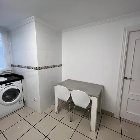 Ilice A 1 Minuto De La Playa De Apartment *