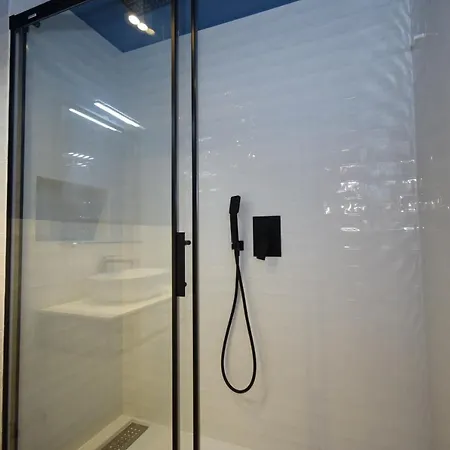 Lux Center - Arena Apartment