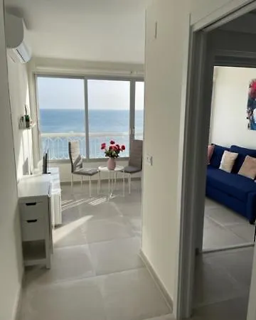Precioso A Estrenar En Primera Linea De Playa Apartment
