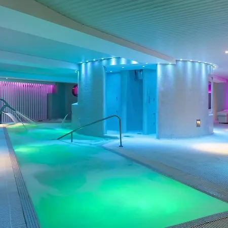 Ambassador Playa Ii 4*