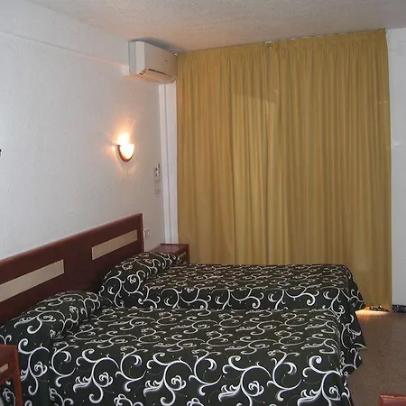 Condestable Hotel