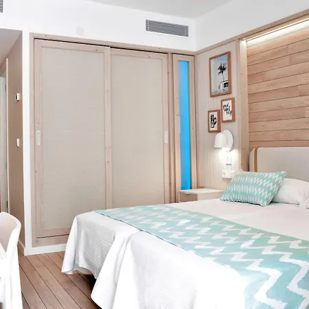 Ambassador Playa Ii 4*