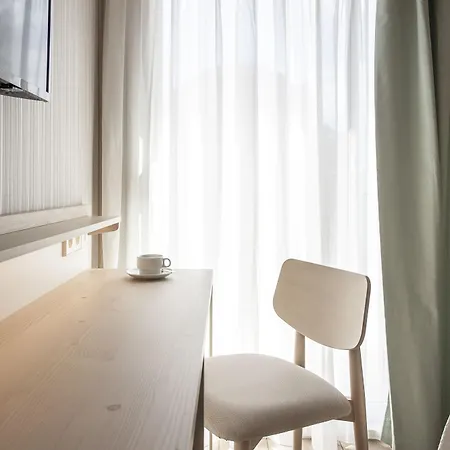 Ambassador Playa Ii Hotel 4*
