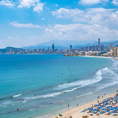 Carabelas I 10-6 * Benidorm