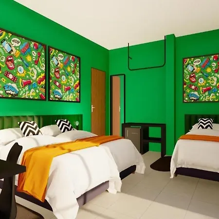 Casual Pop Art Hotel 3*