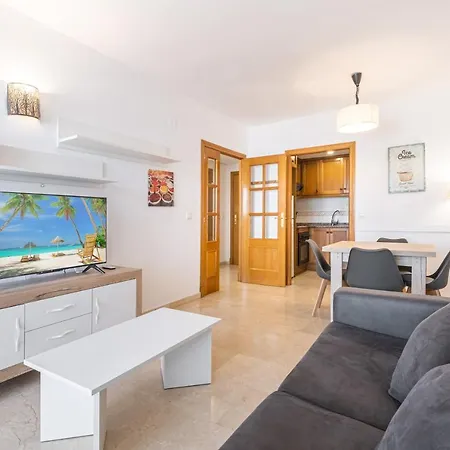 Gemelos 22 3-18-b Levante Apartment *