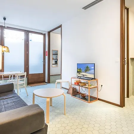 San Vicente 31 Old Town Apartment *