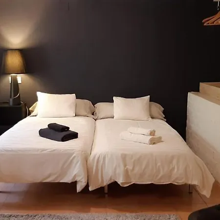 홈스테이 - Kitchen, Pool, Barbecue And Large Garden *