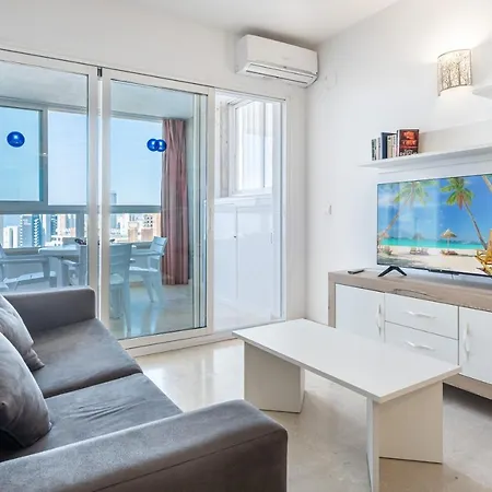 Gemelos 22 3-18-b Levante Benidorm