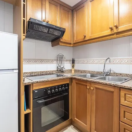 Gemelos 22 3-18-b Levante Benidorm