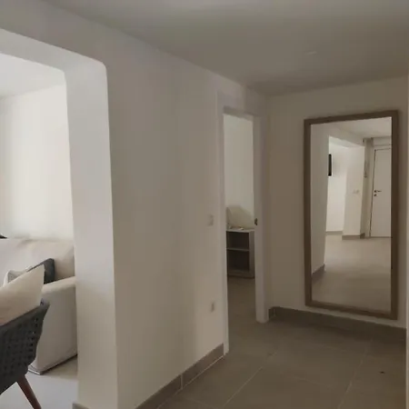 Apartment Precioso De 2 Recien Reformado En *