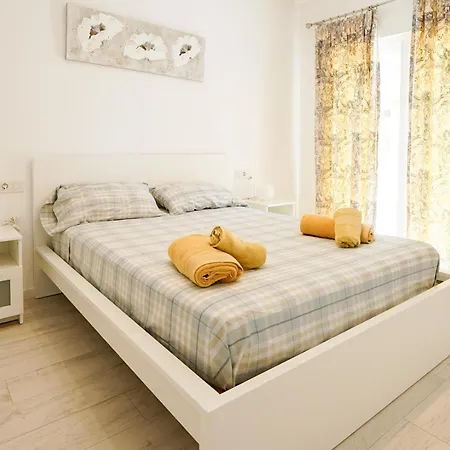Casa Mya Con Terreno Privado Y Parking Compartido - A 800m De Playa Poniente Benidorm