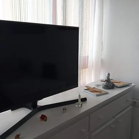 Cumbre Loix - Benidorm Apartamento *