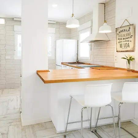 Holiday home Loft Con Terreno Privado Y Parking Compartido - A 800m De Playa Poniente Benidorm