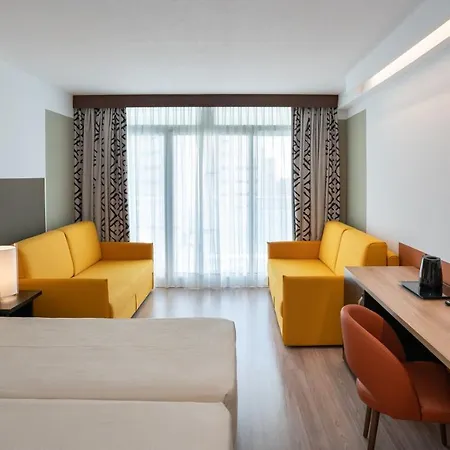 Medplaya Flamingo Oasis Hotel 4*