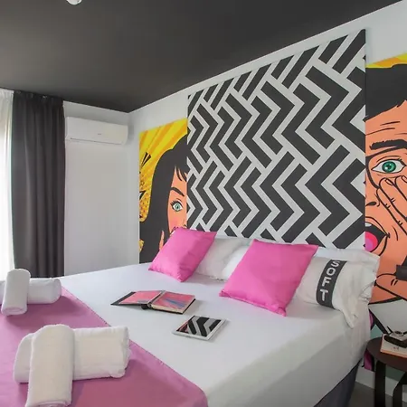 Hotel Casual Pop Art 3*