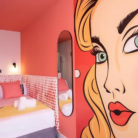 Casual Pop Art