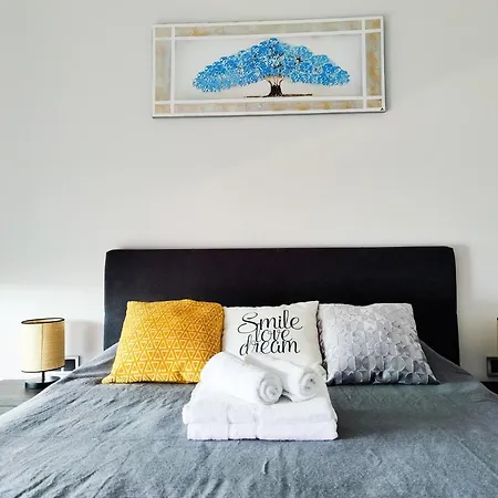 Sunset Waves Sunny Aparts Apartment *