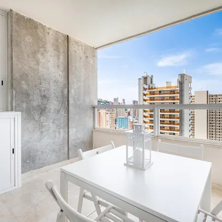 Gemelos 22-2-17-c Appartement *