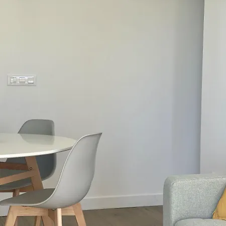 Ciudad Antena Holiday Apartment *