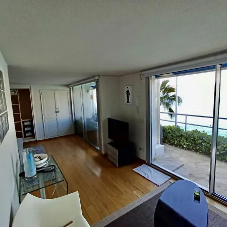Estudio Primera Linea Con Acceso Privado Al Mar *
