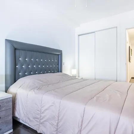Benipark 4-2-b Poniente Apartment *