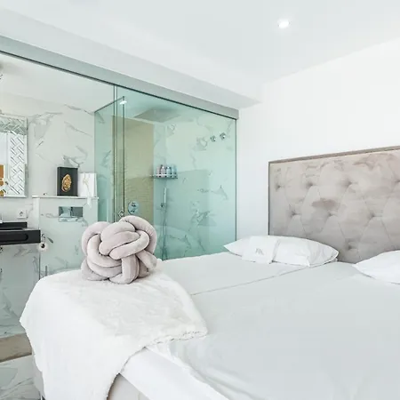 Copacabana Deluxe 1-a Levante Apartment *
