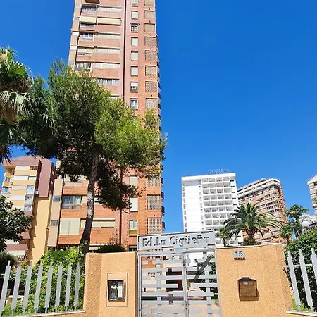 La Ciguena 2 *