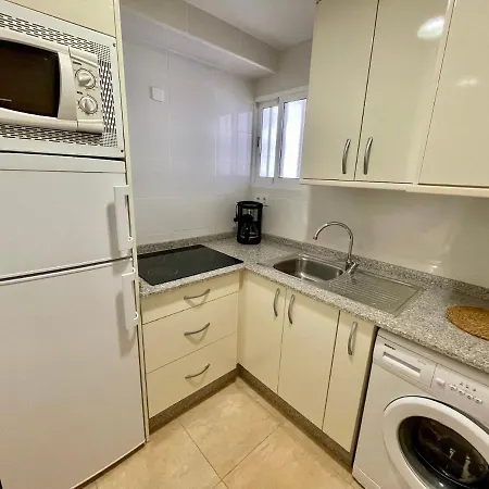 Apartamento Karola Planta 15 * Benidorm