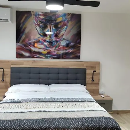 Solymar Poniente: Renovated Near And Center Apartment