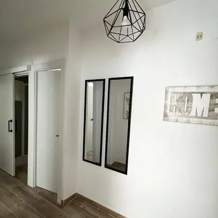 Apartamento Céntrico Y En Primera Línea De Playa *