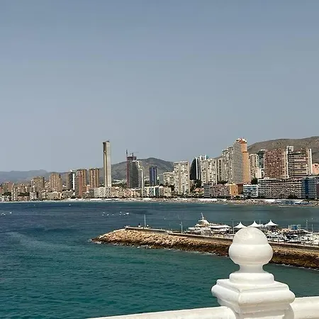 Apartamento Céntrico Y En Primera Línea De Playa * Benidorm