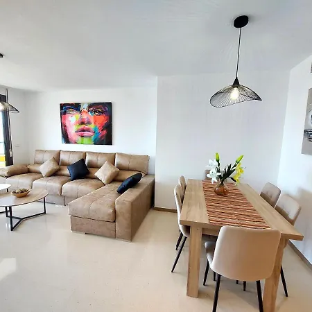 Apartment Luxury 3 Dormitorios Frente Al Mar En Marinas By Sonneil